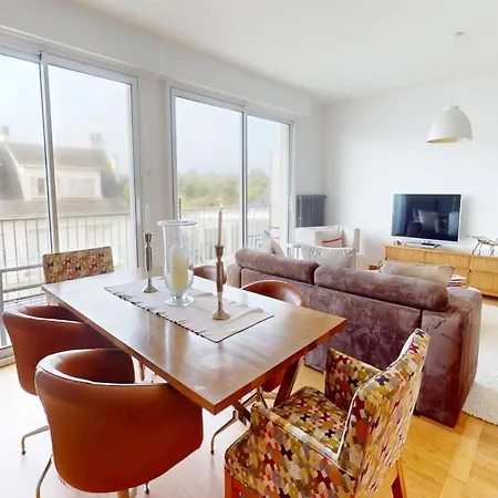 Le Grand Angle Apartment