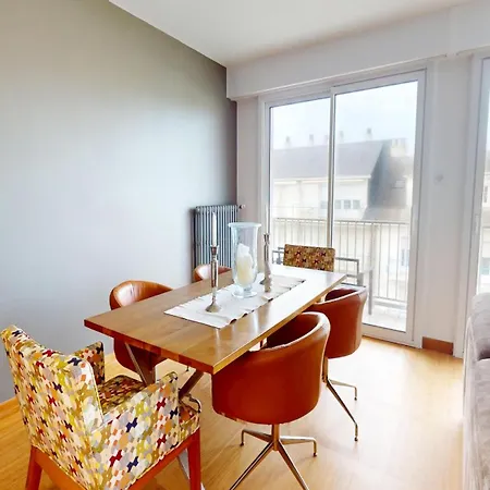 Le Grand Angle Apartment *